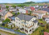 Bild 1 - Exklusives Familienhaus mit flexiblem Wohnkonzept