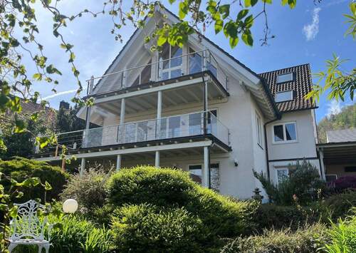 Front.jpg - *****Einmalige Gelegenheit*****Sonnenverwöhntes Anwesen mit Seeblick in toller Lage von Bodman*****