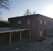 Leben im Neubau: Großzügige 5-Zimmer-Wohnung mit Terrasse und Carport - Oldenburg Nadorst