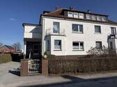 Straßenansicht - 6 Zimmer Doppelhaushälfte in Horn-Bad Meinberg / Horn