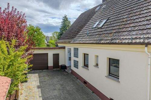 Drohnenaufnahme 9-HDR - 7 Zimmer Einfamilienhaus zum Kaufen in Schöffengrund