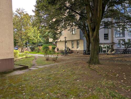 draußen 4 draußen 5 Blick zum Müllplatz.jpg - 