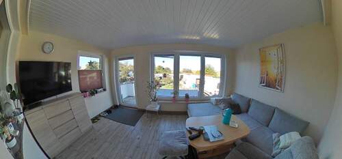 Zimmer 2 EG - Saniertes Wohnhaus mit 5 Zimmer, Vollkeller, 2 Bäder, Garage, Nebengelass & viel Land, im LK Rostock