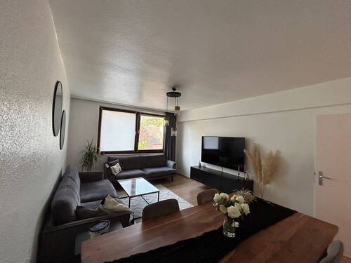 Wohnzimmer - 3 Zimmer Etagenwohnung in Düsseldorf