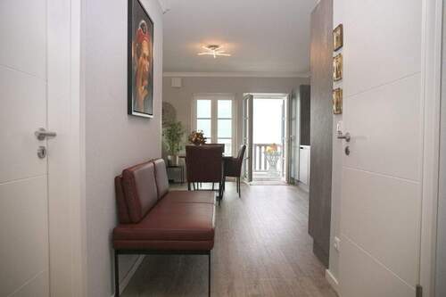 Flur zum Wohnzimmer - 