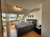 Schlafzimmer - Etagenwohnung mit 72,20 m² in Essen zum Kaufen
