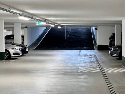 Ausfahrt - Garage, Stellplatz in Dietzenbach