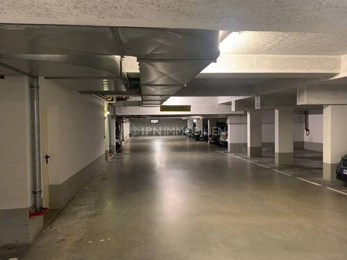 Tiefgarage - 
