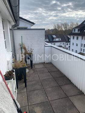 Balkon - 3 Zimmer Etagenwohnung zur Miete in Rostock