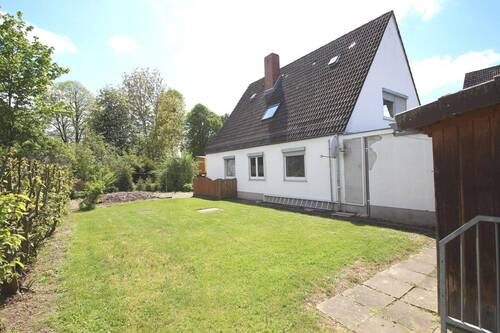 Bild 2 - 8 Zimmer Mehrfamilienhaus, Wohnhaus zum Kaufen in Kalefeld