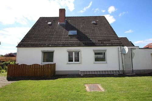 Bild 3 - 8 Zimmer Mehrfamilienhaus, Wohnhaus in Kalefeld