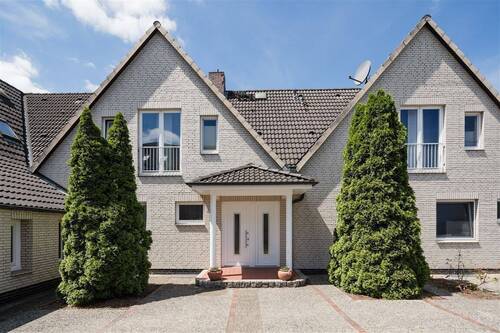 1 Wohn- u. Geschäftshaus - Schenefeld bei Hamburg - Wohn- u. Geschäftshäuser TOP