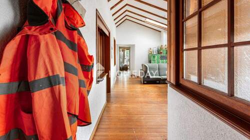 1. OG Wohnzimmer 1 - 1 Zimmer Mehrfamilienhaus, Wohnhaus zum Kaufen in Pirmasens