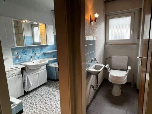 Badezimmer und Gäste WC - 