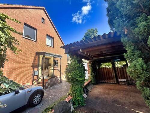 Eingang - 6 Zimmer Einfamilienhaus in Bornheim
