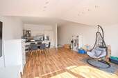 Offener Wohn- und Essbereich - Etagenwohnung mit 86,50 m² in Groß-Zimmern zum Kaufen