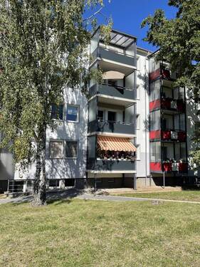 Außenansicht - 3 Zimmer Etagenwohnung in Bitterfeld-Wolfen