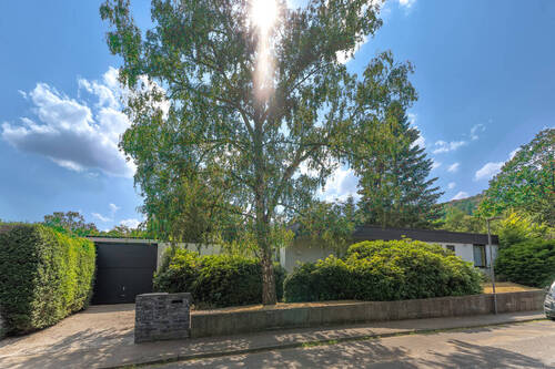 Bild 2 - 6 Zimmer Einfamilienhaus zum Kaufen in Kassel