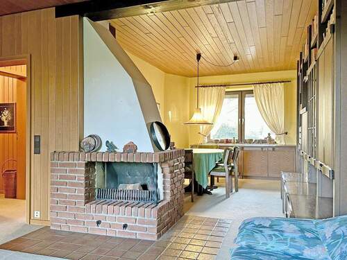 Kamin Essbereich - 4 Zimmer Einfamilienhaus zum Kaufen in Hamburg