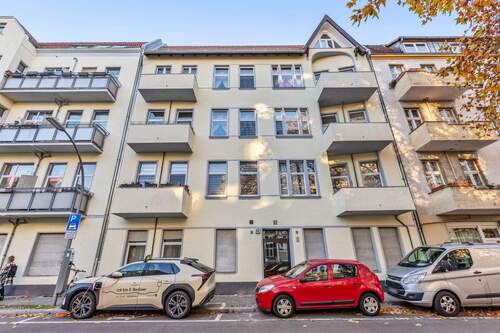 goldschwarz Immobilien_581129-B_001_WEB - Vermietete Altbauwohnung mit Entwicklungspotential in ruhiger Lage