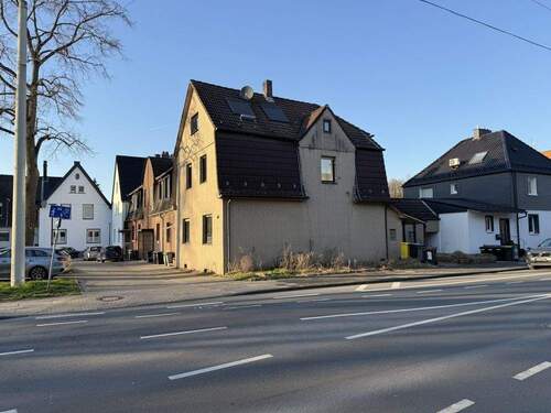 Außenansicht - 5 Zimmer Mehrfamilienhaus, Wohnhaus zum Kaufen in Castrop-Rauxel