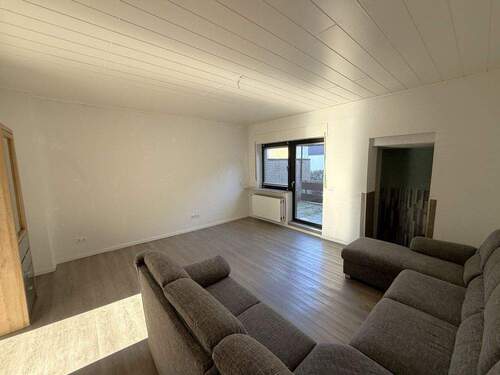 Wohnzimmer - Mehrfamilienhaus, Wohnhaus mit 120,00 m&sup2; in Castrop-Rauxel zum Kaufen