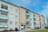 Außenansicht - Helle 3-Zimmer-Wohnung mit zwei Balkonen - sofort bezugsbereit