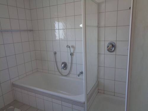 Das Bad - 4 Zimmer Etagenwohnung in Wertheim