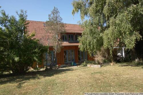 Rückansicht - 1 Zimmer Mehrfamilienhaus, Wohnhaus in Elxleben