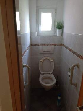 Toilette im 2. OG - 