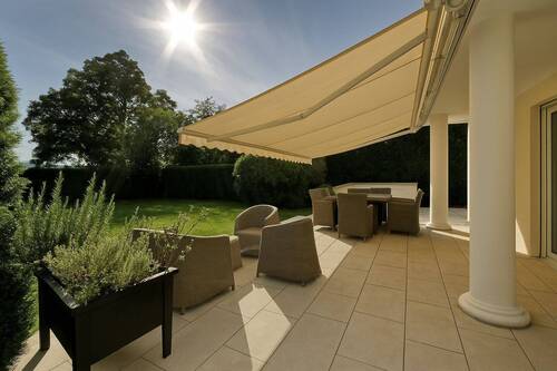 Terrasse - Einfamilienhaus mit 267,50 m&sup2; in Wörthsee zum Kaufen