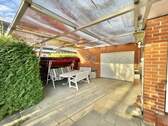 überdachte Terrasse - 
