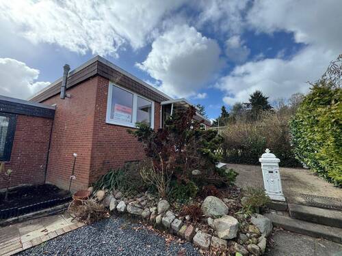 Hauseingang 1 - 3 Zimmer Bungalow in Hamburg