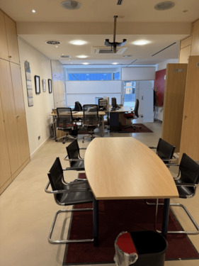 Ladenlokal - 1 Zimmer Büro zur Miete in Düsseldorf