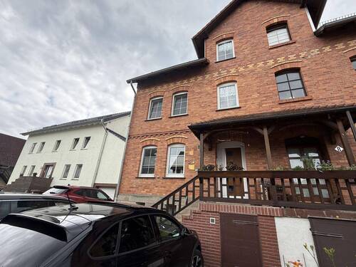 Hausansicht - 6 Zimmer Doppelhaushälfte zum Kaufen in Espenau