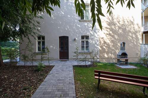 Hausansicht-Hinterhaus - 1 Zimmer Etagenwohnung in Leipzig