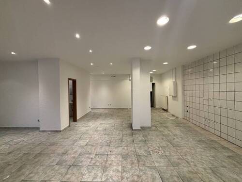 Ansicht zum hinteren Bereich - Büro mit 70,00 m&sup2; in Frankfurt am Main zur Miete