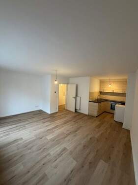 Bild 1 - Erstbezug: Vollsaniertes Apartment mit Küche, Einbauschrank, Balkon in Rheinnähe, Poller Wiesn
