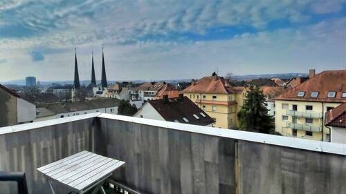 DG Balkon/Terrasse - 1 Zimmer Mehrfamilienhaus, Wohnhaus zum Kaufen in Bayreuth