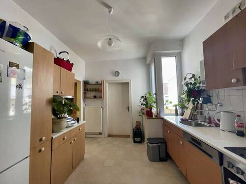 1. OG Küche - Mehrfamilienhaus, Wohnhaus mit 420,00 m&sup2; in Bayreuth zum Kaufen