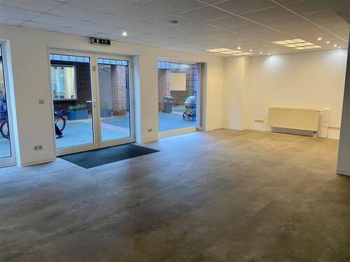 Bürofläche - Gewerbeobjekt (Büro, Produktion, Verkauf) in Aurich