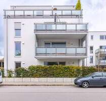 - WOHNEN AN DER GÄRTNEREI - Neuwertige 3-Zimmer-Erdgeschosswohnung mit Terrasse und Privatgarten - Straubing
