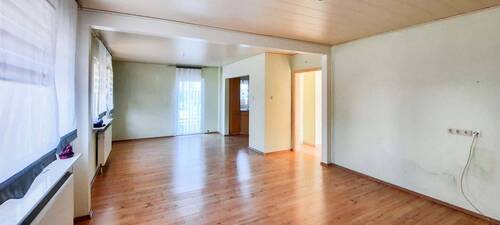 Wohn- / Esszimmer EG - 