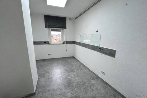 Küche DG - Etagenwohnung mit 116,00 m&sup2; in Völklingen / Fürstenhausen zum Kaufen