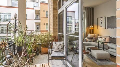 Balkon - Wohnqualität zum Wohlfühlen: Moderne 3-Zimmer-Wohnung mit Balkon und Aufzug