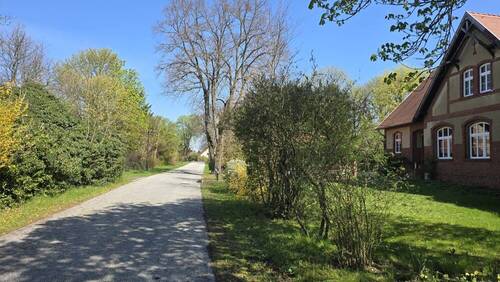 Anliegerstraße - 