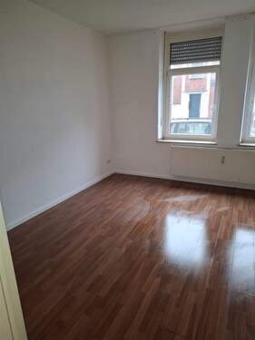 PHOTO-2025-11-26-12-40-45-1 - Etagenwohnung mit 42,00 m&sup2; in Duisburg zur Miete