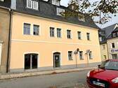 Hausansicht - Gewerberäume im Zentrum von Schlettau - ideal als Büro, Praxis, Kanzlei oder Therapieräumen!!