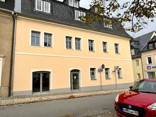 Hausansicht - Gewerberäume im Zentrum von Schlettau - ideal als Büro, Praxis, Kanzlei oder Therapieräumen!!