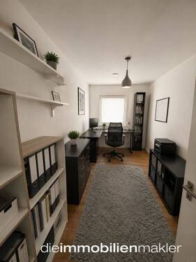 Arbeitszimmer - 
